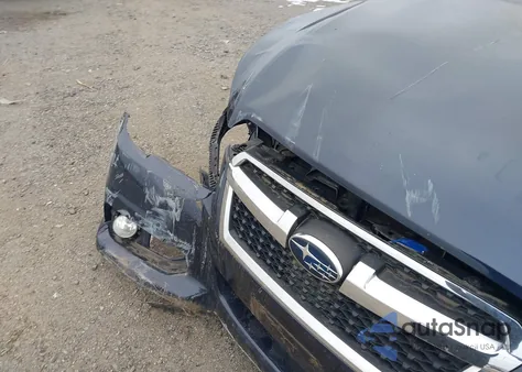 2013 Subaru Legacy 3.6R Limited из США, поврежденный, VIN 4S3BMDK6XD2023379